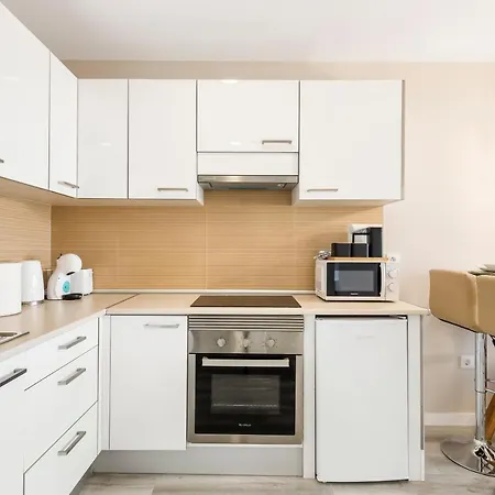 Atlantic Smart Home, Hi-end Services, Media Stream Апартаменти *