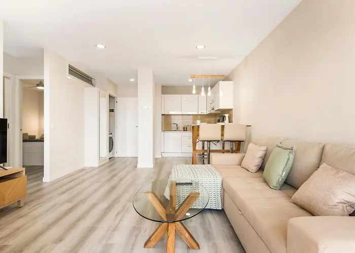 Апартаменти Atlantic Smart Home, Hi-end Services, Media Stream