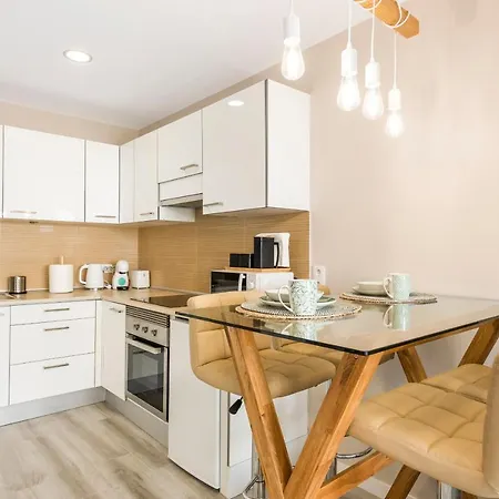 Atlantic Smart Home, Hi-end Services, Media Stream Apartment Costa Adeje (Tenerife)